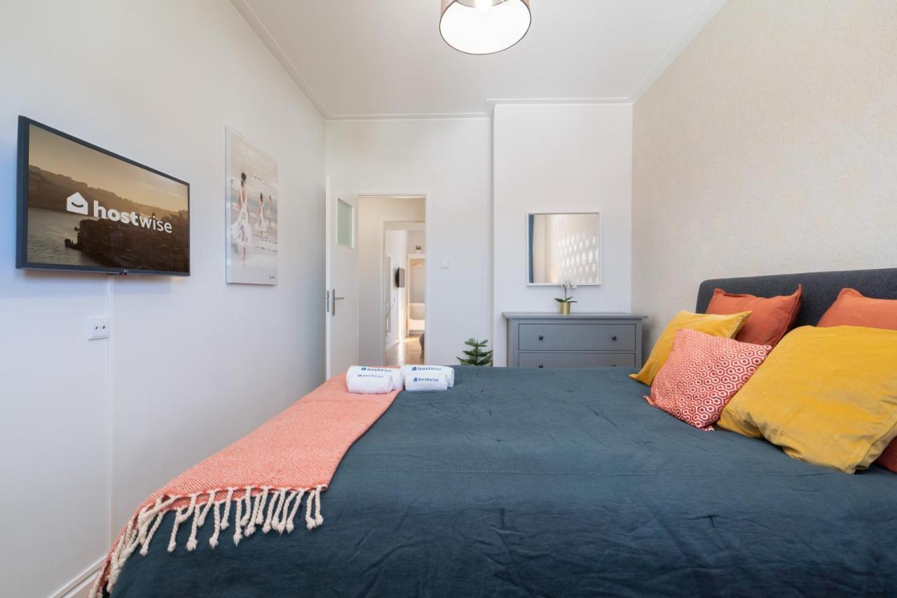 Host Wise Apartment Porto Bagian luar foto