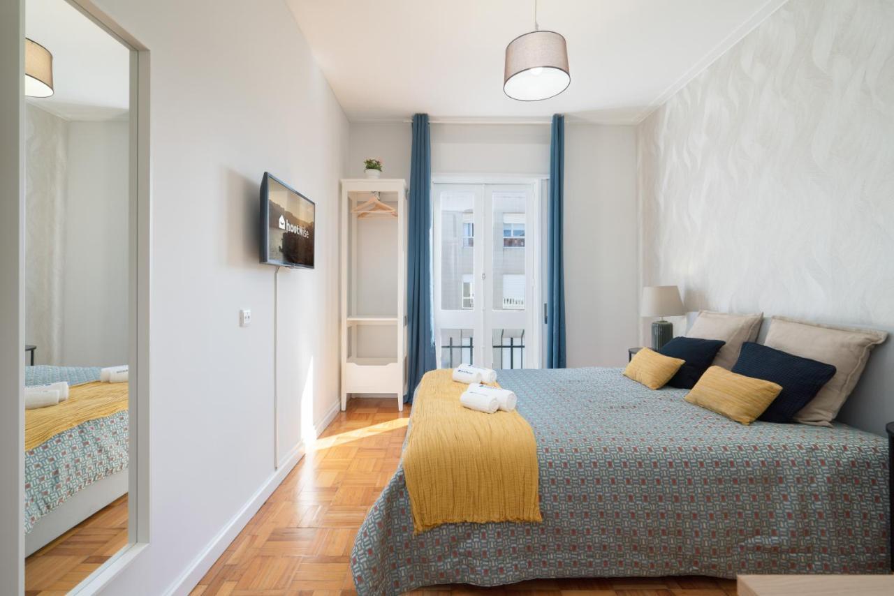 Host Wise Apartment Porto Bagian luar foto