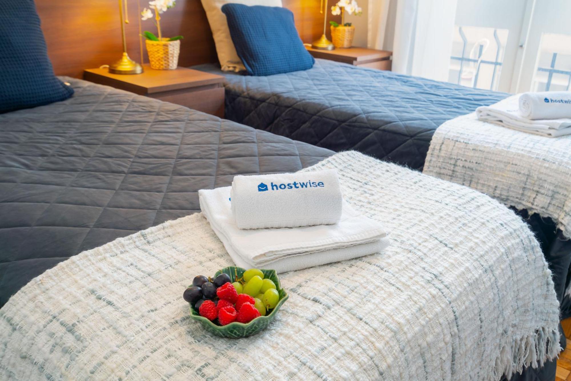 Host Wise Apartment Porto Ruang foto